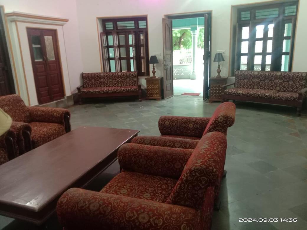 Hotel Mandawa Haveli Extérieur photo