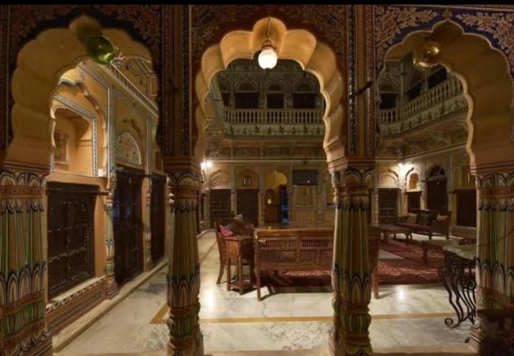 Hotel Mandawa Haveli Extérieur photo