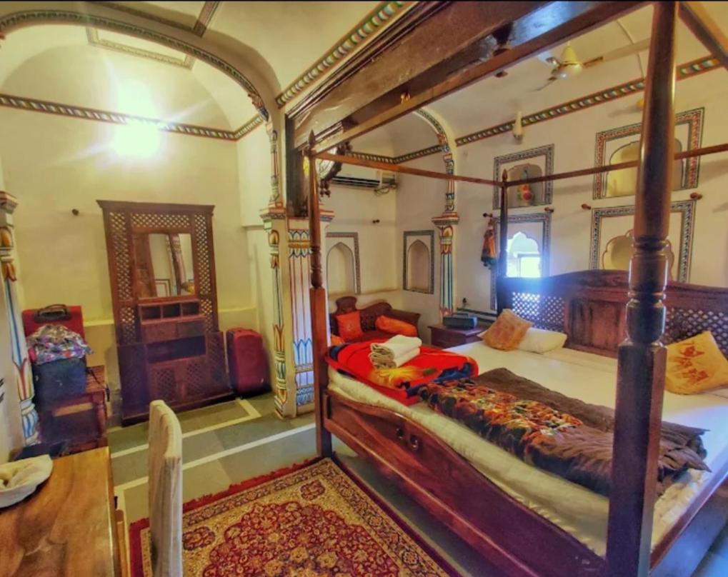 Hotel Mandawa Haveli Extérieur photo
