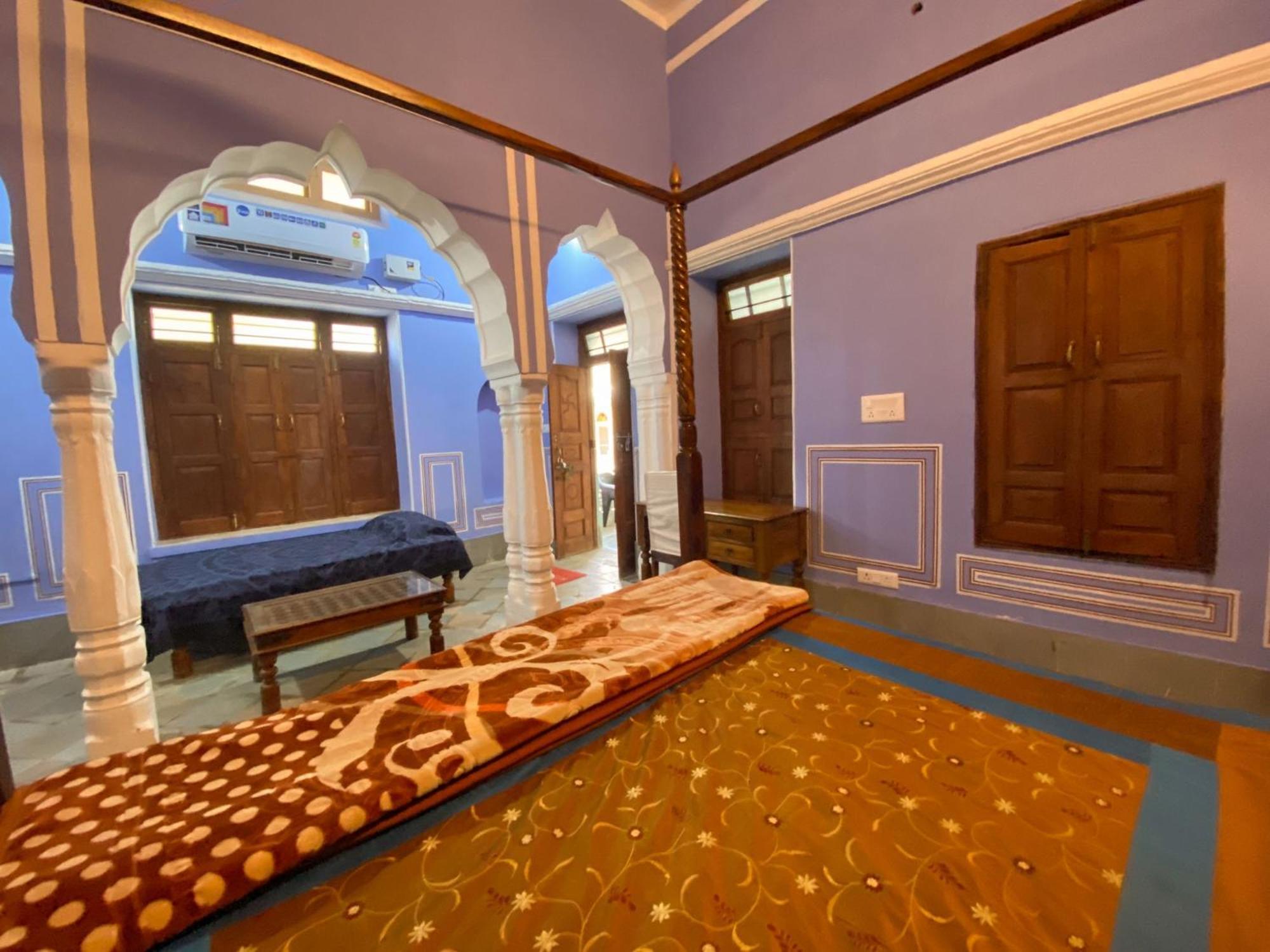 Hotel Mandawa Haveli Extérieur photo