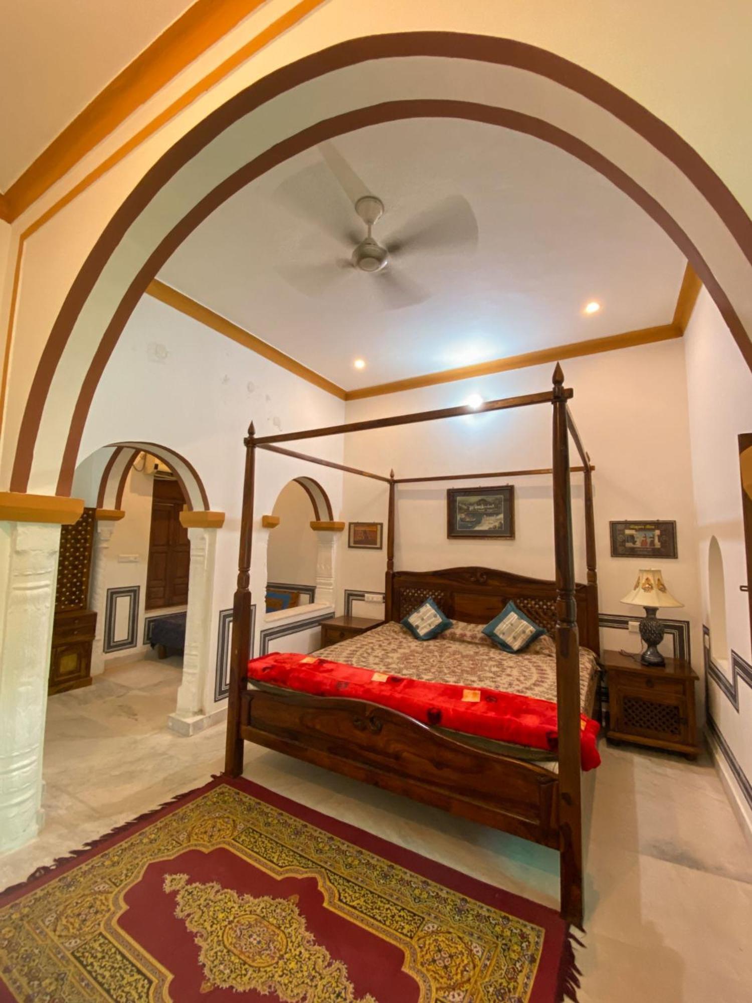 Hotel Mandawa Haveli Extérieur photo